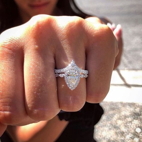 Pear Shaped Halo Engagement Ring, Sterling Silver Wedding Rings Sets, Halo Engagement Ring Sets, Diamond Bridal Ring Sets, Promise Ring Set, Future Engagement Rings, Sterling Silver Wedding Rings, Sterling Silver Rings Set, Sparkly Jewelry