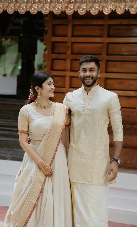 Kerala Wedding Dress For Men, Kalamkari Couple Outfits, Kurta And Mundu Kerala Men, Onam Couple Photos, Tamil Groom Outfit, Couple Kurta Design, Tamil Wedding Dress, Christian Groom Outfit, Wedding Dresses Kerala