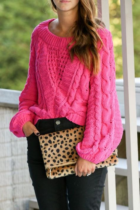 Cable Knit Nails, Knit Nails, Pink Sweater Outfit, Yellow Cable Knit Sweater, Leopard Clutch, Pink Cable Knit Sweater, Hot Pink Sweater, Glitter Fashion, Look Rose