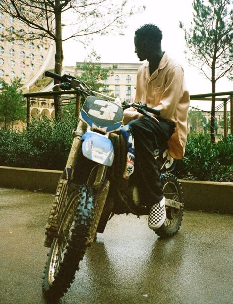 Louis Vuitton X Supreme (HERO Magazine) Biker Aesthetic, Movie Posters Design, Moving Image, Ghost Rider, Poses For Men, Bike Life, Dexter, Poses For Pictures, Photography Inspo