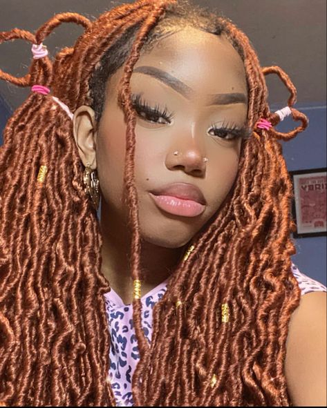 Orange Braided Hairstyles For Black Women, Copper Faux Locs Black Women, Ginger Soft Locs Black Women, Orange Faux Locs, Different Types Of Faux Locs, Soft Locs Hairstyles Color, Orange Braids For Black Women, Ginger Soft Locs, Ginger Faux Locs