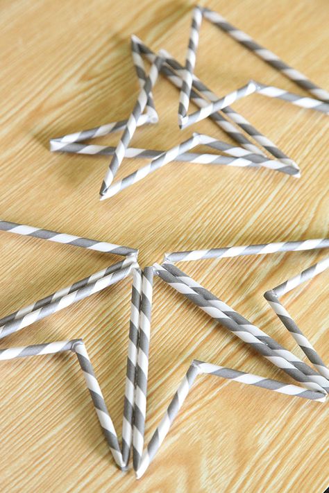 Paper Straws Crafts, Craft Ideas For Beginners, Straw Crafts, Diy Cat Toys, Paper Craft Ideas, Star Diy, Diy Origami, Make Paper, Aesthetic Vibes