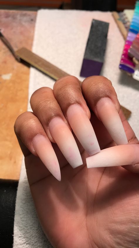 Coffin and stiletto shape French Manicure Acrylic Nails, Stiletto Shaped Nails, Acrylic Nails Stiletto, Curved Nails, Acrylic Nail Shapes, Beauty Hacks Nails, Weak Nails, Art Designs Ideas, Med Tech