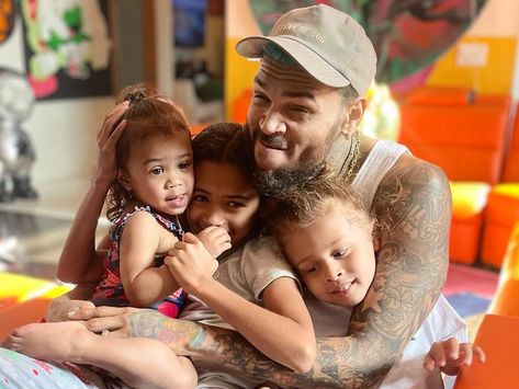 Chris Brown's 3 Kids: All About Royalty, Aeko and Lovely Chris Brown Birthday, Chris Brown Kids, Chris Brown Daughter, Chris Brown Funny, Chris Brown Photoshoot, Chris Brown Outfits, Chris Brown Wallpaper, Chris Brown X, Chris Brown Pictures