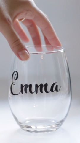 Name Wine Glasses, Wine Bachelorette Party, Giveaway Ideas, S Names, Wine Glass Decals, Wine Glass Designs, Custom Wine Glass, Make Video, Glitter Glasses