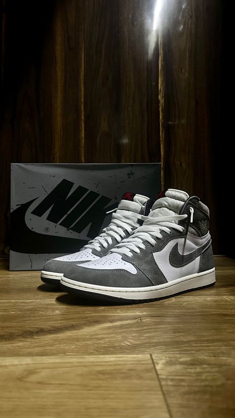 #airjordan1 #lightsmokgrey Nike Jordan Retro, Jordan 1 High Og, Air Jordan 1 High, Jordan 1 High, Sneaker Collection, Air Jordan 1, Nike Air Jordan, Jordan 1, Air Jordan