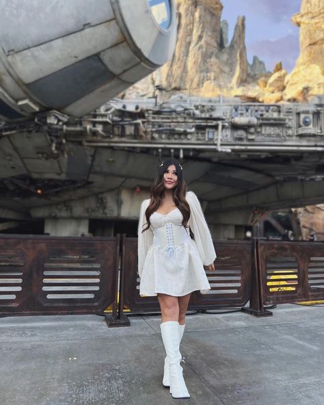 Star Wars Outfit, Disneyland Star Wars, Disney Lifestyle, Disney 2024, Star Wars Outfits, May The 4th Be With You, May The 4th, Say Hi, I Said