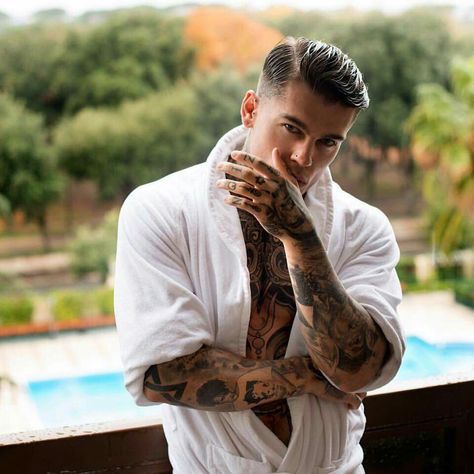 Stephen James Model, Stephen James, Inked Men, Corte De Cabelo Masculino, Louis Vuitton Men, Comme Des Garcons, Haircuts For Men, Male Models, Male Model