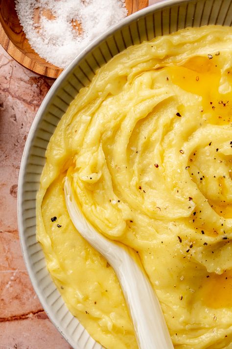 Creamy Buttery Mashed Potatoes Thanksgiving Potatoes Recipes, Ultimate Mashed Potatoes, Buttermilk Mashed Potatoes, Crockpot Pot Roast, Buttery Mashed Potatoes, How To Make Potatoes, Potato Puree, Potato Sides, Nyt Cooking