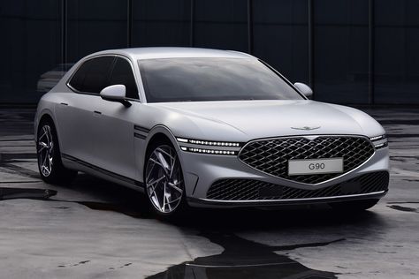 Genesis's flagship model is getting a substantial redesign for 2023 with the new G90. The exterior follows the design language of the G80 sedan and... Genesis G90, Mercedes Benz Classes, Luxury Car Brands, Hyundai Motor, Vw Gol, Hyundai Genesis, Luxury Sedan, Audi A8, Benz S