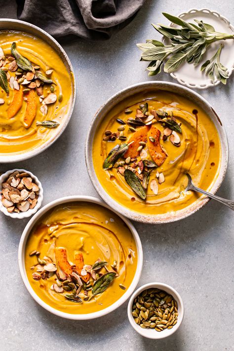 Roasted Butternut Squash Carrot Soup - Healthy Little Vittles Butternut Squash Carrot Soup, Squash Carrot Soup, Butternut Squash Spinach, Butternut Soup, Comfort Soup Recipes, Toasted Pumpkin Seeds, Carrot Soup, Spinach Pasta, Squash Soup