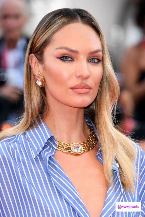 Candice Swanepoel at the Venice Film Festival Red Carpet Candace Swanepoel, African Models, Bella Hadid Style, Vs Models, Venice Film Festival, Candice Swanepoel, Celebrity Look, Beauty Inspiration, Urban Decay