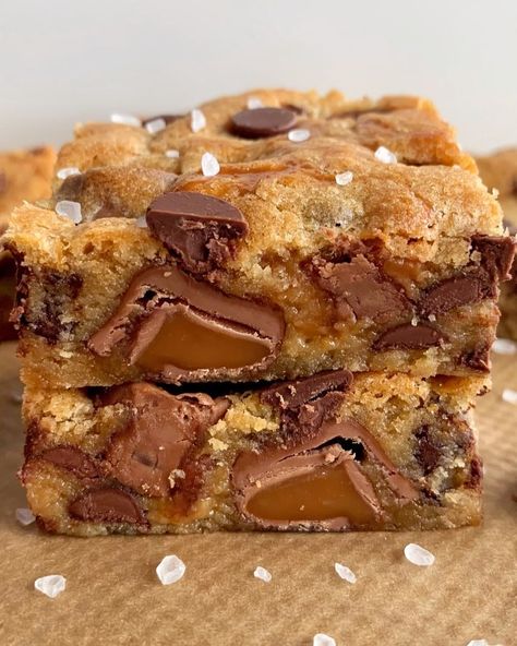 Fitwaffle Kitchen, Food Polls, Dairy Milk Caramel, Rolo Cookies, Caramel Cookies Bars, Cookie Dough Bars, Salted Caramel Cookies, Buttercream Cupcakes, Cookie Bar