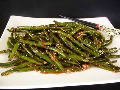 Chinese Green Bean Recipes, Curry Recipes Chicken, Szechuan Green Beans, Chinese Green Beans, Green Bean Dishes, Indian Recipes Vegetarian, Indo Chinese Recipes, North Indian Recipes, Healthy Indian Recipes