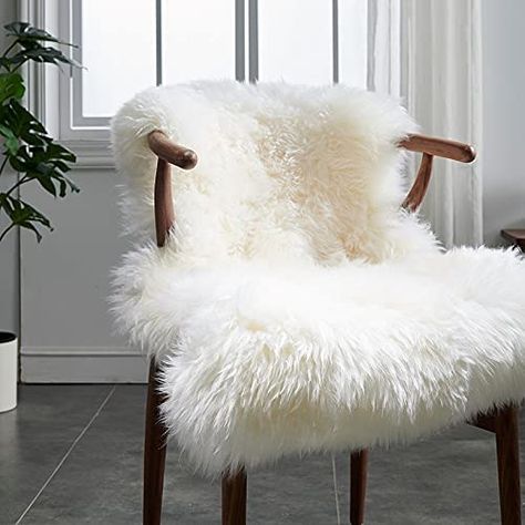 Bedroom Sofa Chair, Grey Sheepskin Rug, Fur Carpet, Natural Luxury, Sheepskin Throw, Play Rug, Amazon Home Decor, Bedroom Area Rug, Fluffy Rug