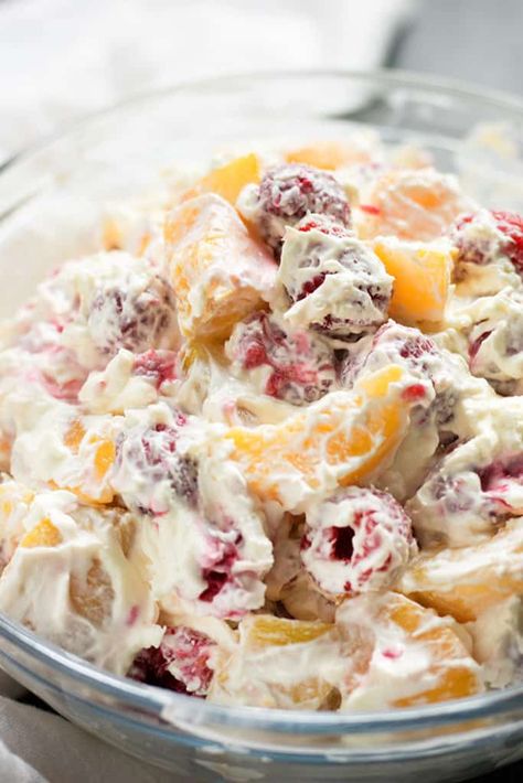 Sweet Sides, Congealed Salads, Senior Nutrition, Foodie Videos, Sweet Salads, Cheesecake Salad, Salty Marshmallow, Peach Cheesecake, Banana Split Dessert