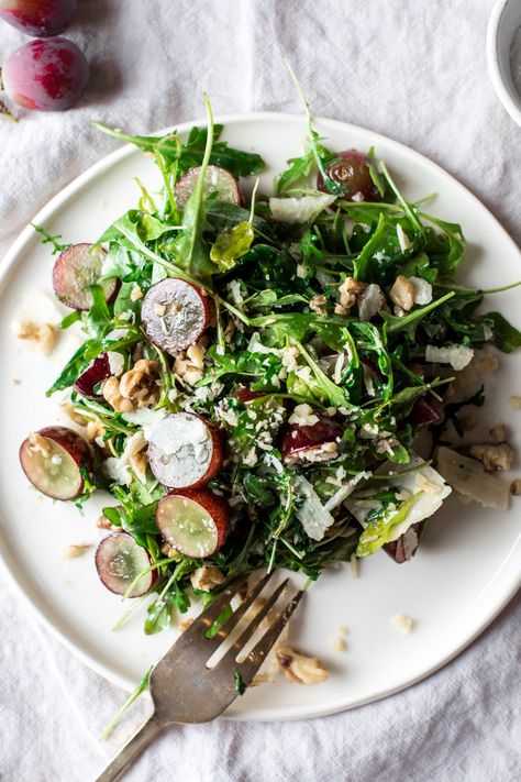 Arugula, Grape, and Walnut Salad — Flourishing Foodie Walnut Salad Recipe, Unique Salad, Winter Salad Recipes, Arugula Salad Recipes, Summertime Salads, Grape Recipes, Grape Salad, Ambrosia Salad, Walnut Salad