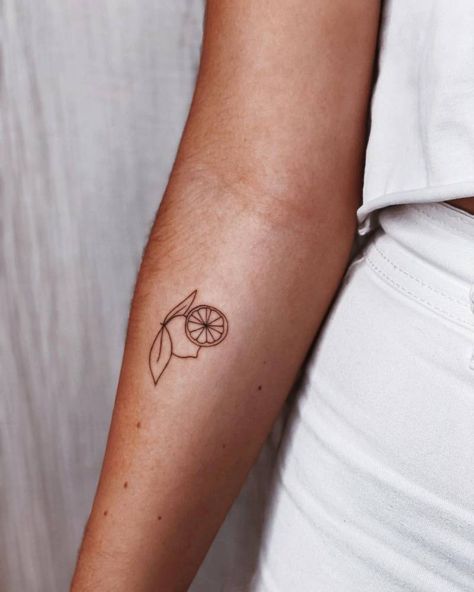 Lemon Wedge Tattoo Small, Lemon And Bee Tattoo, Lemon Half Tattoo, Lemon Tattoos Minimalist, Grapefruit Tattoo Small, Minimal Lemon Tattoo, Limoncello Tattoo, Lemon And Lime Tattoo, Dainty Lemon Tattoo