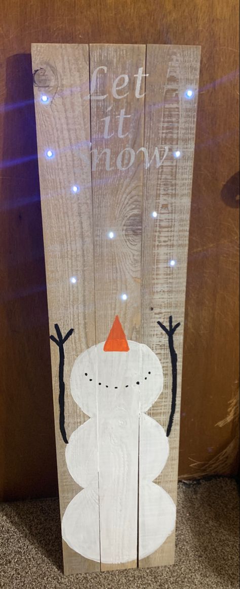 Fence Board Snowman, Fence Picket Christmas Crafts, Fence Picket Crafts, Winter Porch Leaners, Fence Picket Projects, Diy Wood Snowman, Fence Post Crafts, Fence Board Crafts, Wooden Snowman Crafts