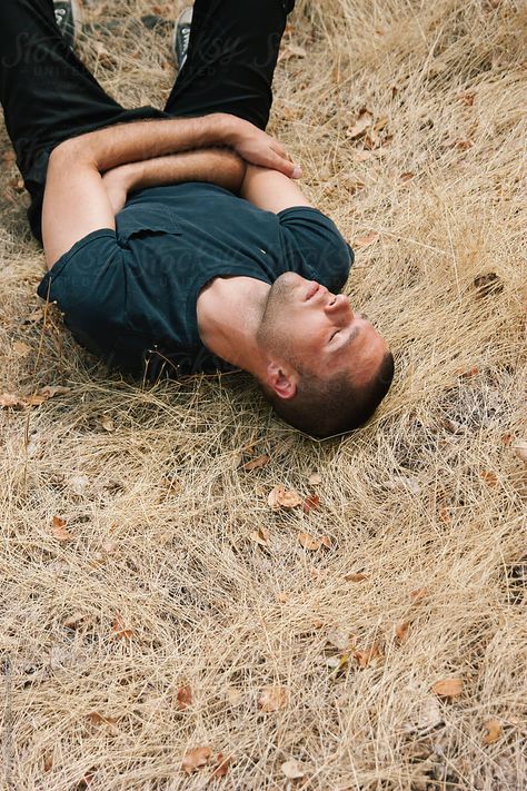 Male Laying Down Reference, Guy Laying Down, Male Laying Down Drawing Reference, Man Laying Down, Man Laying Down Reference, Laying In A Field, Dry Field, Grass Man, Man Relaxing