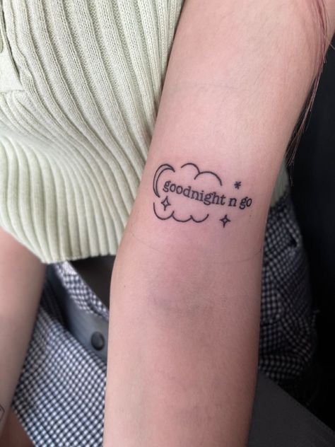 Tattooed Heart Ariana Grande Tattoo, Arianas Tattoos, Arm Tattoos Aesthetic, Cloud Moon Tattoo, Moon Tattoo Aesthetic, Ariana Grande Inspired Tattoos, Ariana Grande Tattoos Inspired, Ariana Tattoos, Ariana Grande Tattoo Ideas