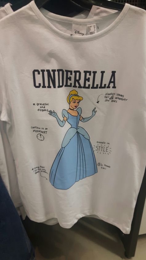 Disney Cinderella tshirt Cinderella Tshirt, Cinderella Birthday Theme, Cinderella Shirt, Statement Shirts, Disney World Outfits, Disney Inspired Fashion, Cinderella Party, Cinderella Birthday, Disney Cinderella