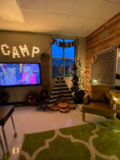 I decided to mix a little glam with a little rustic in my new third grade classroom. So fun! Cabin Classroom Theme, Campsite Classroom, Camp Classroom Theme, Easy Camping Theme Classroom, Rustic Classroom Theme, Classroom Campsite Transformation, Happy Camper Classroom Decor, Camp Theme Classroom, Prek Camping Theme Classroom