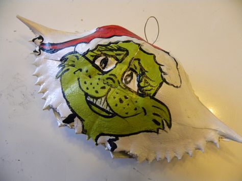 Funny face,freckled face Grinch painted crab shell by Karenscrabs on Etsy Freckled Face, Bleach Water, Maryland Blue Crab, Shell Painting, Maryland Crabs, Crab Shells, Tole Painting Patterns, Freckle Face, Painted Shells