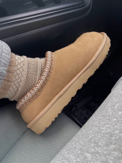 ugg tasman slippers in driftwood Slipper Outfit, Cute Uggs, Slippers Outfit, Ugg Tasman Slippers, Trendy Shoes Sneakers, Ugg Tasman, Ugg Slippers, Girly Shoes, Hype Shoes