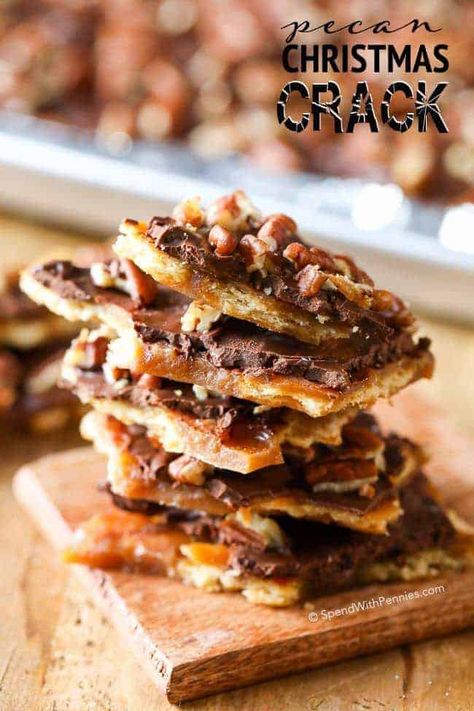 Pecan Christmas Crack (Ritz Cracker Toffee) - Spend With Pennies Ritz Cracker Toffee, Toffee Bark, Homemade Toffee, Cracker Toffee, Ritz Cracker, Toffee Recipe, Rolled Sugar Cookies, Easy Sugar Cookies, Passover Recipes