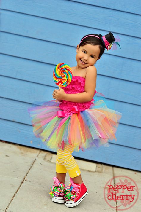 how fricking cute is this!!! Candy Costume, Daisy Troop, Candy Land Birthday Party, Circus Carnival Party, Candy Costumes, Rainbow Tutu, Candyland Birthday, Candyland Party, Circus Costume