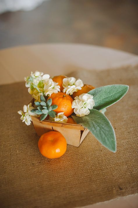 Natural Weddings, Color Inspiration Boards, Cute Basket, Berry Basket, Easy Decor, Tablescape Ideas, Vintage Tiki, Berry Baskets, Winter Dinner