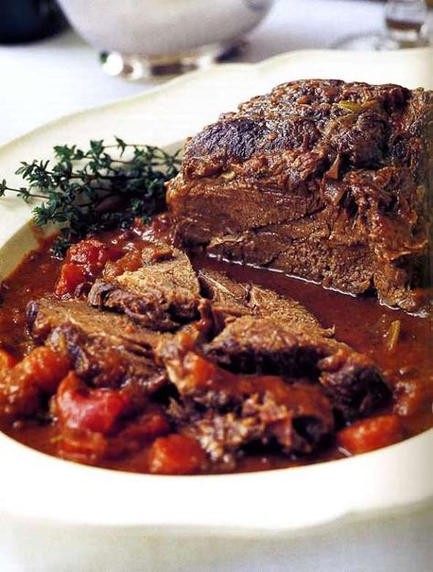 Company Pot Roast, Best Ina Garten Recipes, Barefoot Contessa Recipes, Ina Garten Recipes, Barefoot Contessa, Pot Roast Recipes, Nigella Lawson, Cooking Games, Paula Deen