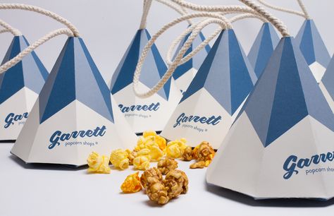 Garrett Popcorn Shops Cones (Student Project) on Packaging of the World - Creative Package Design Gallery Popcorn Packaging Design, Garrett Popcorn, Popcorn Packaging, Interesting Packaging, Popcorn Shop, Brand Refresh, Bakery Logo, Bakery Logo Design, Packaging Designs