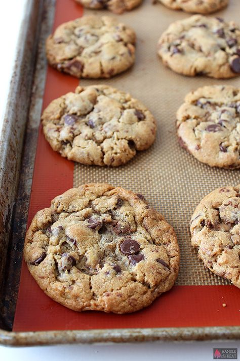 Flavorful Cookies, Toffee Chocolate Chip Cookies, Butter Desserts, Toffee Chocolate, Toffee Cookies, Cookies Soft, Butter Bread, Butter Toffee, Perfect Chocolate Chip Cookies