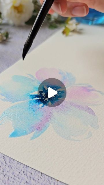 Beginning Watercolor, Watercolor Flowers Tutorial, Flowers Tutorial, Paint Watercolor, Watercolor Flower Art, Color Painting, Painting Flowers, Flower Doodles, Watercolor Flower