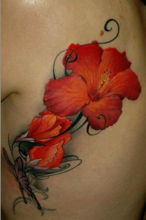 21 Hibiscus tattoo Best 3d Tattoos, Flower Tattoo On Ribs, Hawaiian Flower Tattoos, Hibiscus Flower Tattoos, Hibiscus Tattoo, Kunst Tattoos, Hawaiian Tattoo, Small Meaningful Tattoos, Lily Tattoo