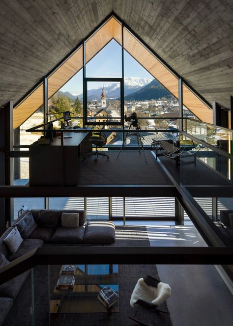 Timothy Sumer - Photography Mezzanine floor under a gabled roof overlooking the alpine... Clad Home, Alpine Village, Casa Country, Gable Roof, Concrete Structure, Architectural Details, Mountain Home, Mountain House, Large Windows