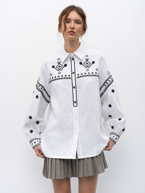 Women's embroidered shirts | Buy Women's embroidered shirts in Kyiv — Etnodim Ethnic Clothes, Shirt With Embroidery, Basic Jeans, Flower Machine Embroidery Designs, Embroidered Shirts, White Linen Shirt, Summer 2025, Top Ideas, Embroidery Monogram