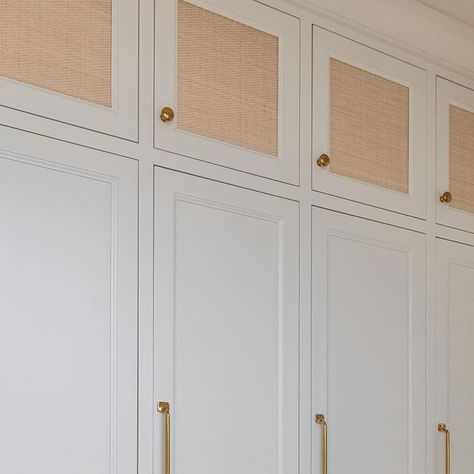 Christie Lewis Interiors on Instagram: "It’s hard to believe it’s almost time for back to school! Where has summer gone?! These lockers that are equally functional & cute will soon be getting a whole lot of use. I love the organic feeling & warmth that caned panels & white oak bench bring to the space. @brandonbodellconstruction @rebekahwestoverphotography @mlguth @reganguth #mudroom #transitionalmudroom #mudrooomlockers #customlockers #lockers #canedcabinetry #caning #christielewisinterio Transitional Mudroom, White Oak Bench, Oak Bench, White Paneling, White Oak, The Space, Modern Kitchen Design, Modern Kitchen, Lockers