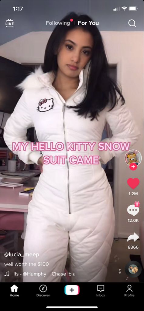 Hello Kitty Snowsuit, Hello Kitty Snow Suit, Hello Kitty Suit, Korean Fits, Winter Princess, 2000s Outfits, Diy Clothes Design, Stylish Summer Outfits, Y2k Outfits