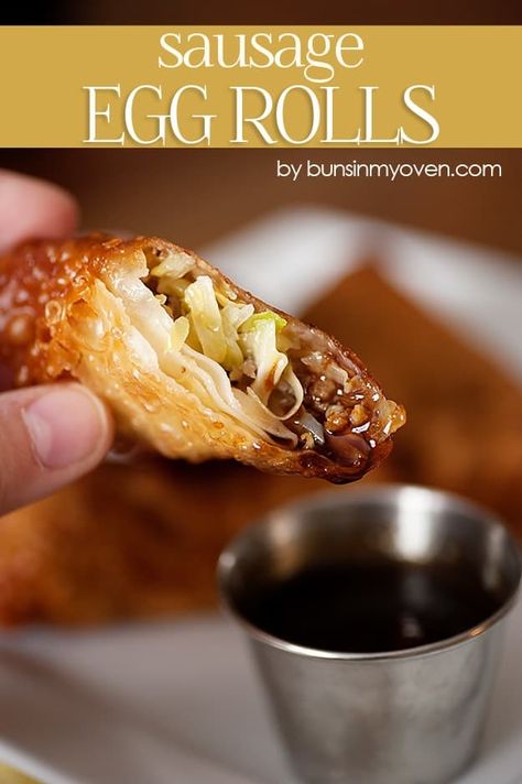 Sausage Egg Rolls, Sausage Egg Roll, Oven Sausage, Egg Roll Recipe, Buns In My Oven, Pork Egg Rolls, Chicken Spring Rolls, Stir Fry Recipes Chicken, Egg Roll Recipes