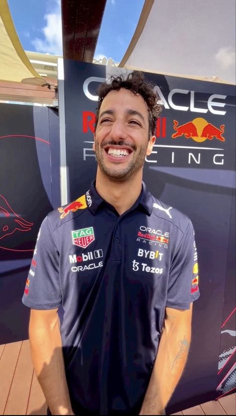 Danny Ric, Mick Schumacher, Formula 1 Car Racing, Honey Badger, Racing Drivers, Somebody To Love, Daniel Ricciardo, Formula 1 Car, F1 Drivers