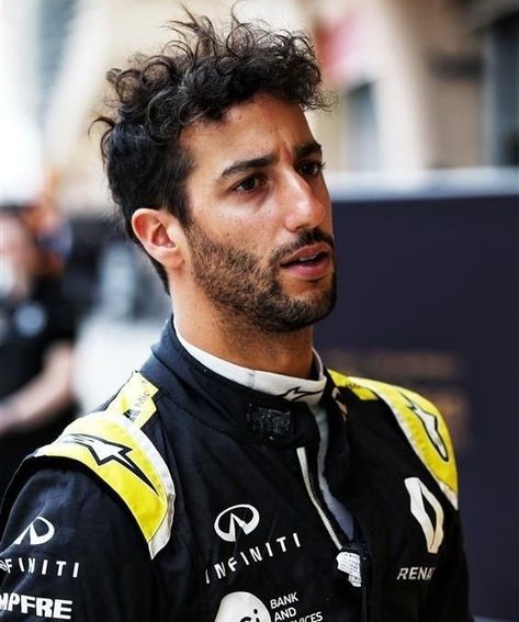 Daniel Ricardo, Danny Ricciardo, Daniel Riccardo, F1 Photos, Ricciardo F1, Danny Ric, Cars Driving, Liverpool Wallpapers, Tropical Poster