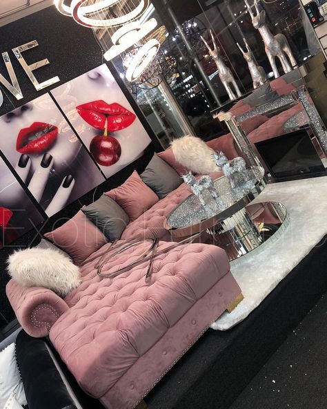 This amazing sectional comes in black and gray pink and blue exclusive only @exoticfurniture1 Pink Living Room Decor, Interior Boho, First Apartment Decorating, Pink Living Room, Small Living Room Decor, Living Room Decor Cozy, Teen Bedroom Decor, Cute Home Decor, Split Level