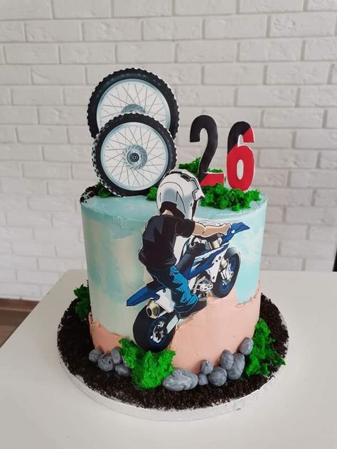 Bike Birthday Cakes For Men, Motor Bike Cake, Motor Cake Design, Motorcycle Cake Designs For Men, Birthday Cake Motorcycle, Motor Cake, Motor Trail, Motorcycle Cake, Bike Cakes