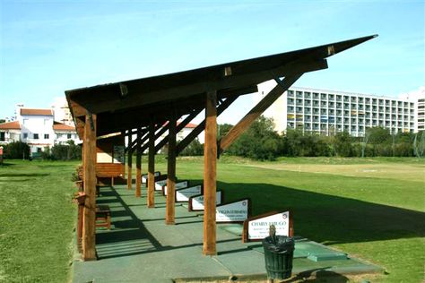 Doñana Golf Driving Range Golf Tips For Women, Home Bowling Alley, Warm Up Exercises, Golf Clubhouse, Golf Driving Range, Golf Net, Golf Range, Golf Academy, Bird House Plans