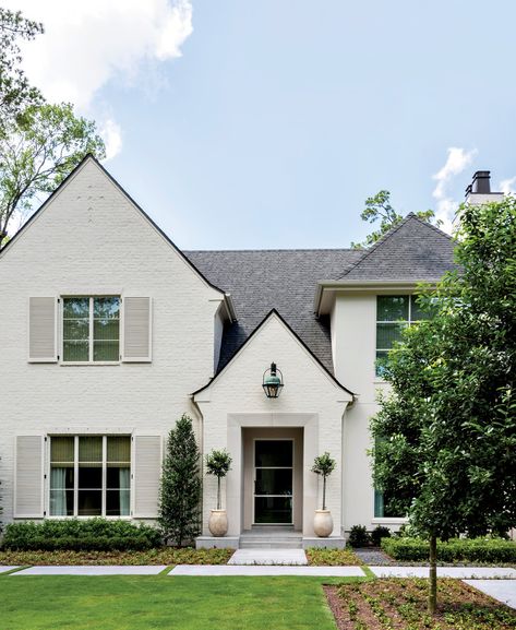 White Brick House Exterior, White Painted Brick Exterior, White Home Exterior, Painted Brick Exteriors, Painted Brick Walls, White Shutters, Transitional Exterior, Painted Brick House, Stucco Homes