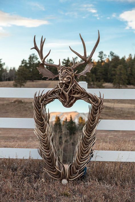 Antler Mirror, Mule Deer Antlers, Deer Hunting Decor, Mounted Antlers, Antler Projects, Deer Antler Crafts, Antler Ideas, Deer Antler Decor, Antler Lights