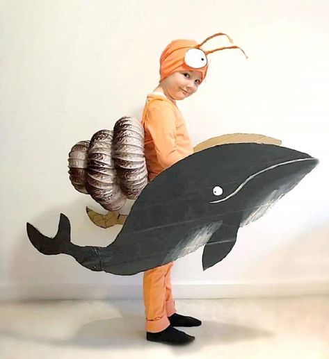 Snail Dress Up, Snail And The Whale Costume, Diy Character Costumes, Book Week Characters, Bookweek Costumes, Whale Diy, Book Week Costume Ideas, Easy Book Week Costumes, Whale Costume